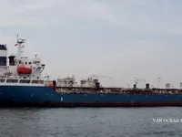 Танкер за нефт/химикали за продажба