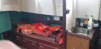 Пилотен кораб за продажба