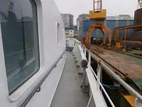 Контейнеровоз за продажба