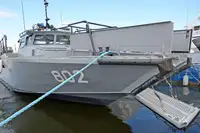 Военни кораби за продажба