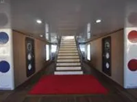 Круизен кораб за продажба