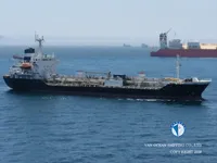 Танкер за нефт/химикали за продажба