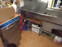 Контейнеровоз за продажба