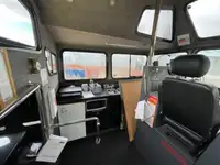 Контейнеровоз за продажба