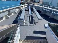 Круизен кораб за продажба
