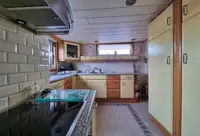 Баржа за продажба
