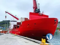 Хладилен кораб за продажба