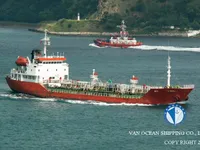 Танкер за нефт/химикали за продажба