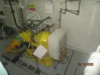 Хладилен кораб за продажба