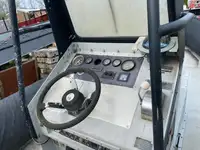 Твърда надуваема лодка за продажба