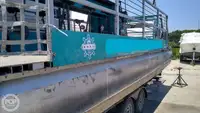 Контейнеровоз за продажба