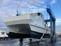 Кораб за превоз на екипаж за продажба