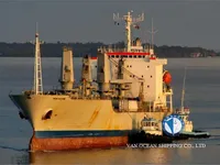 Хладилен кораб за продажба