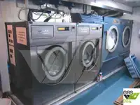 Круизен кораб за продажба