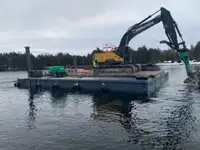 Баржа за продажба
