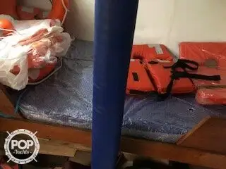 Кораб за доставки за продажба