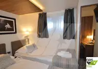 Круизен кораб за продажба