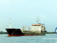 Танкер за нефт/химикали за продажба