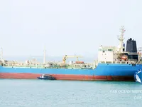 Танкер за нефт/химикали за продажба
