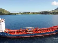 Танкер за нефт/химикали за продажба