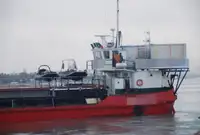 Баржа за продажба