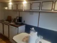 Контейнеровоз за продажба