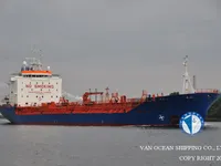 Танкер за нефт/химикали за продажба