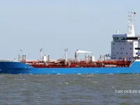 Танкер за нефт/химикали за продажба