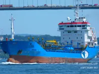 Танкер за нефт/химикали за продажба