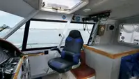 Изследователски кораб за продажба