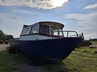 Работни лодки за продажба