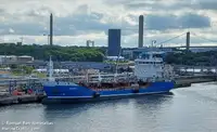 Танкер за нефт/химикали за продажба