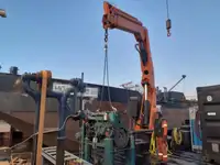 Контейнеровоз за продажба