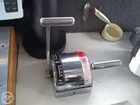 Кутер за продажба