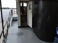 Буксир за продажба