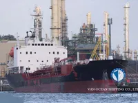 Танкер за нефт/химикали за продажба