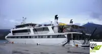 Круизен кораб за продажба