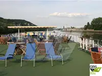 Круизен кораб за продажба