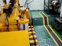 Десантен кораб, танкер за продажба