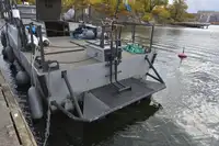 Военни кораби за продажба