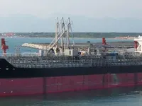 Танкер за нефт/химикали за продажба