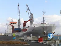 Хладилен кораб за продажба