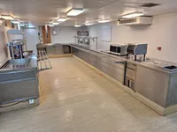 Плаващ хотел за продажба