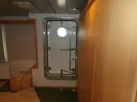 Контейнеровоз за продажба