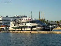 Круизен кораб за продажба