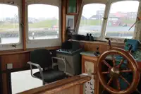 Буксир за продажба
