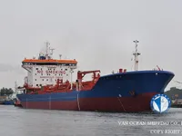 Танкер за нефт/химикали за продажба