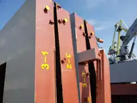 Насипен превозвач за продан