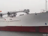 Хладилен кораб за продажба