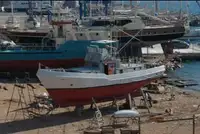 Пожарогасящ кораб за продажба